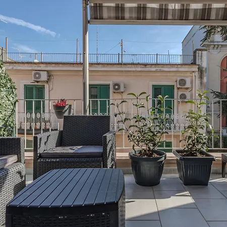 Eritrean Terrace Apartment Bari Exterior photo